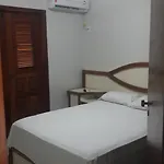 Golden Village Taperapuan